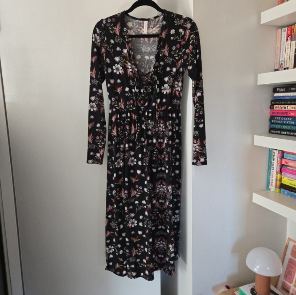 XHILIRATION Rustic Spring Floral Long Sleeve Ankle Length Stretch Dress